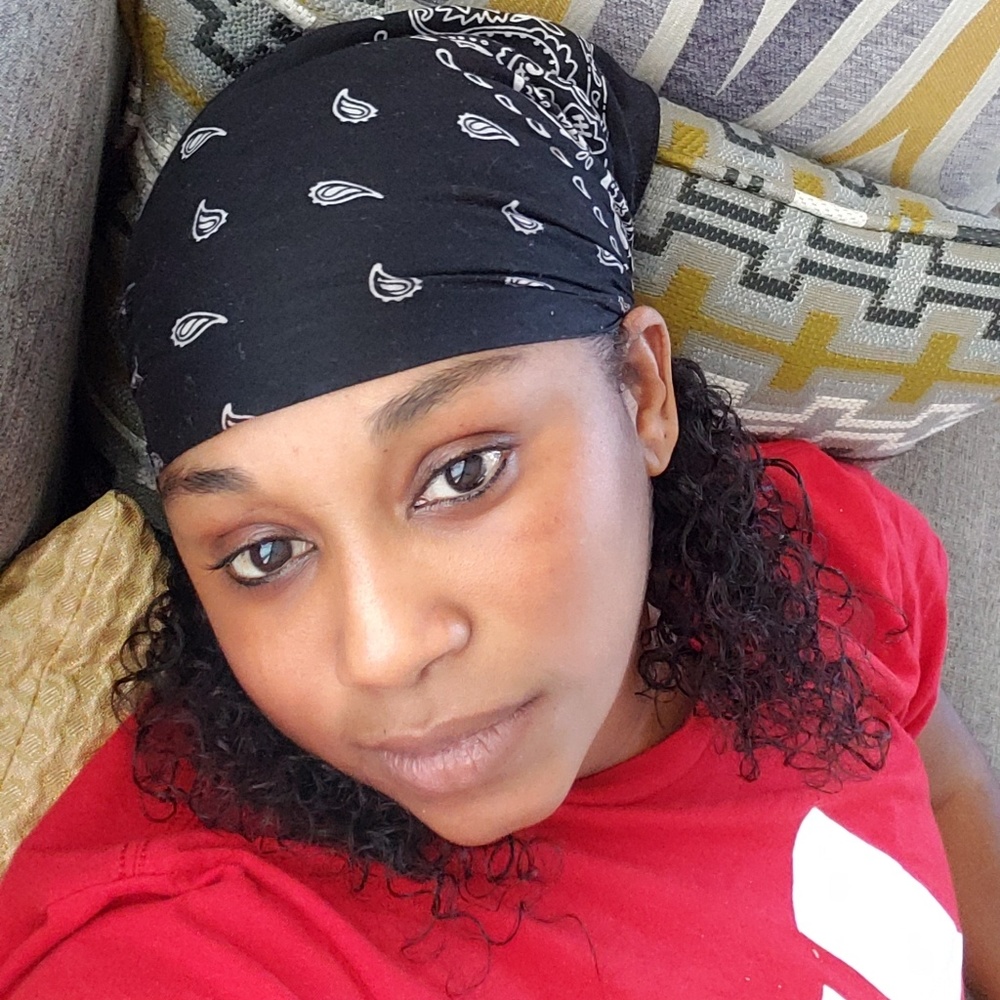 Meet your Posher, Lakeshia